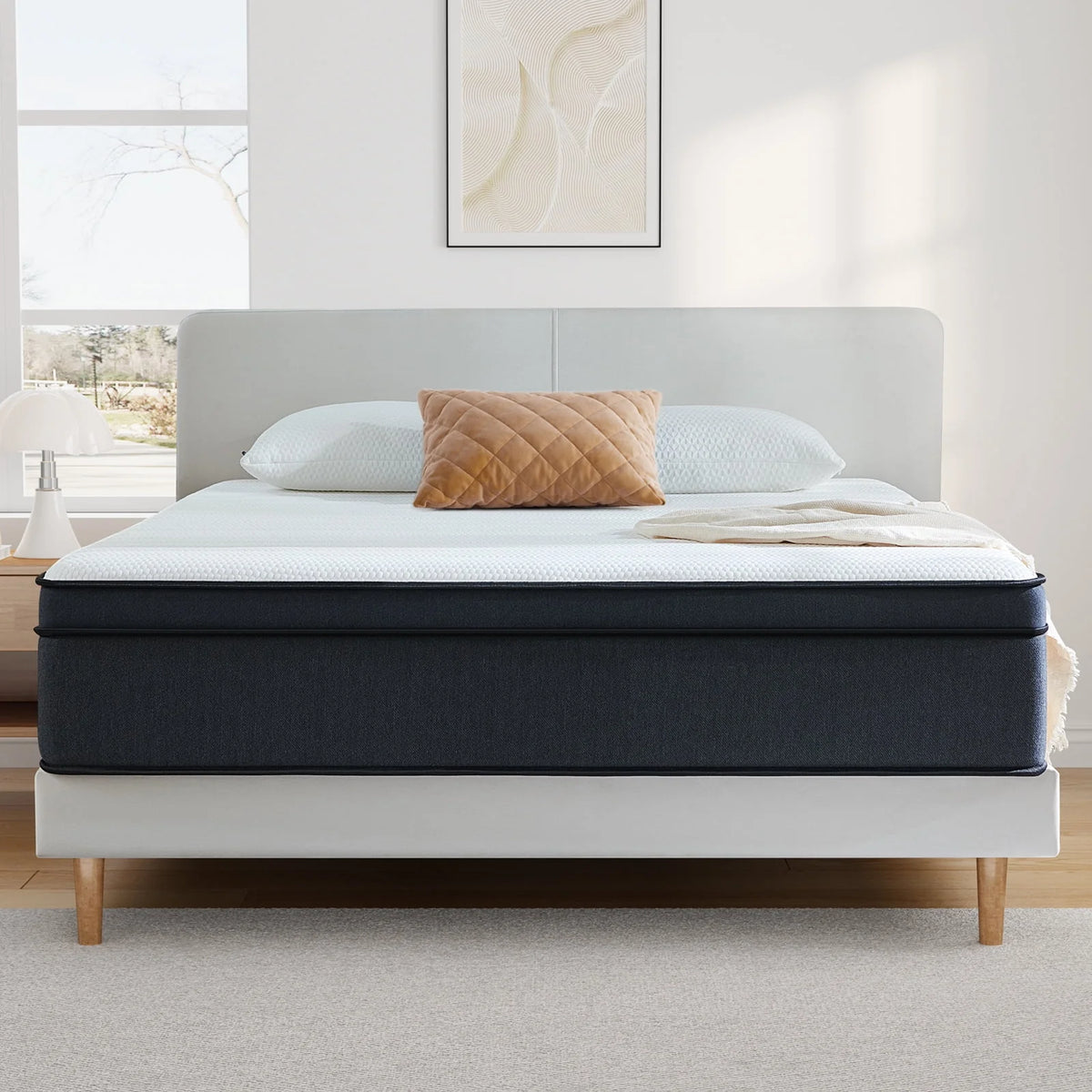 Queen 10 inch Medium Firm Hybrid Innerspring Mattress Y576643