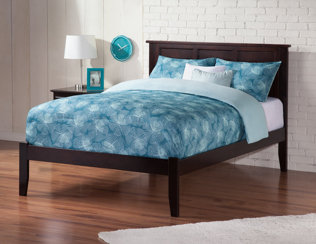 Espresso Full Solid Wood Platform Bed with Panel Headboard C60561