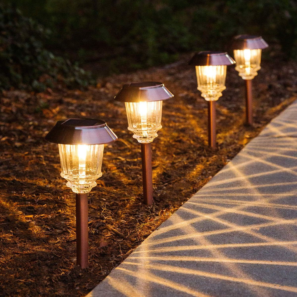 4 Pack Solar Pathway Lights Outdoor Waterproof IP65 Warm White LED Z867