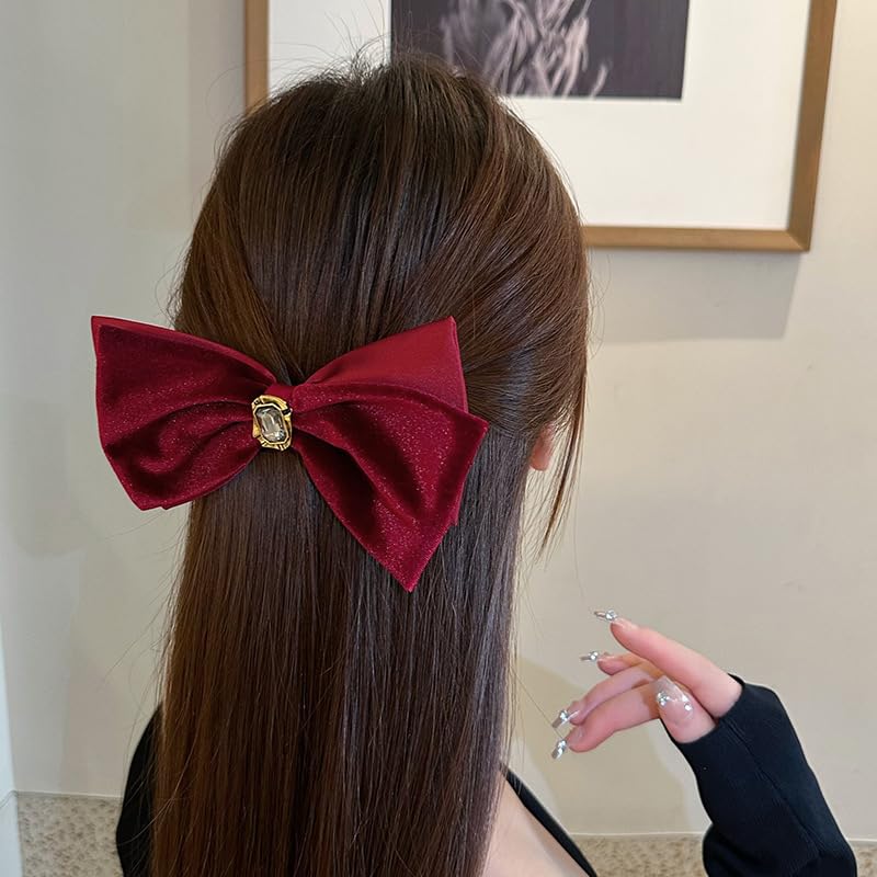 Red Velvet Bow Hair Clip M49702