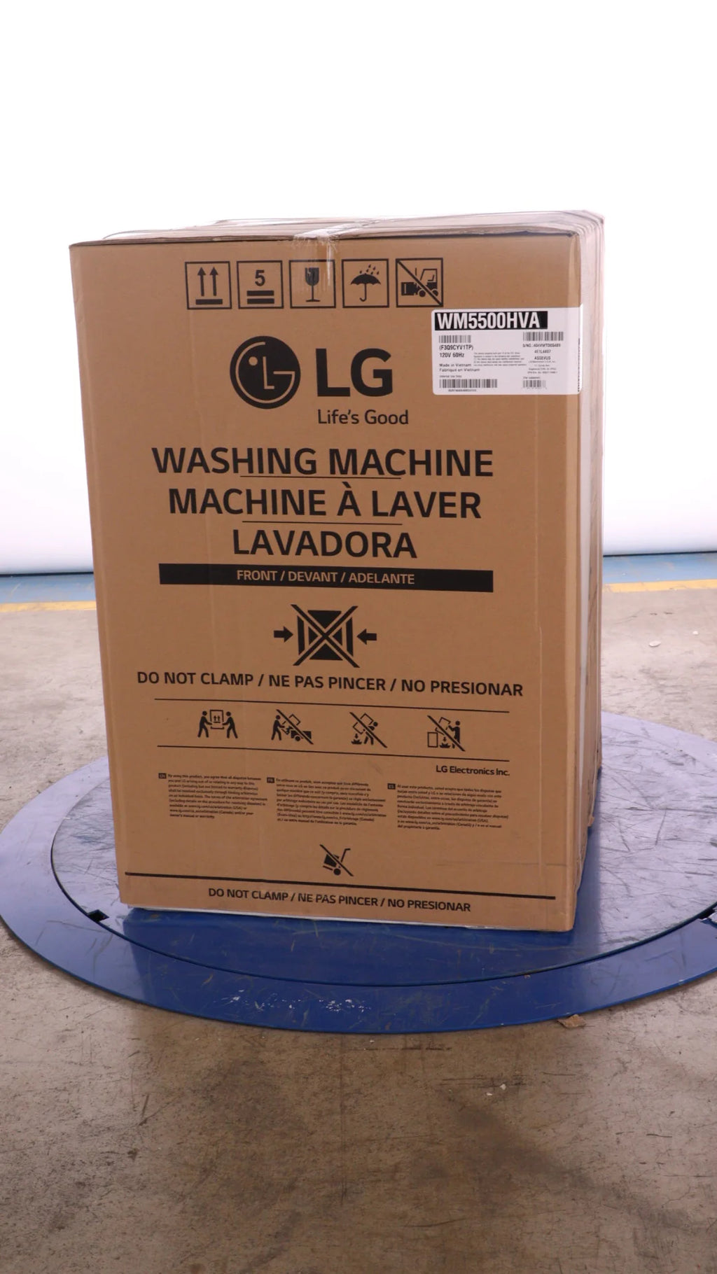 5.2 Cu Ft Graphite Steel Front Load Washer B177