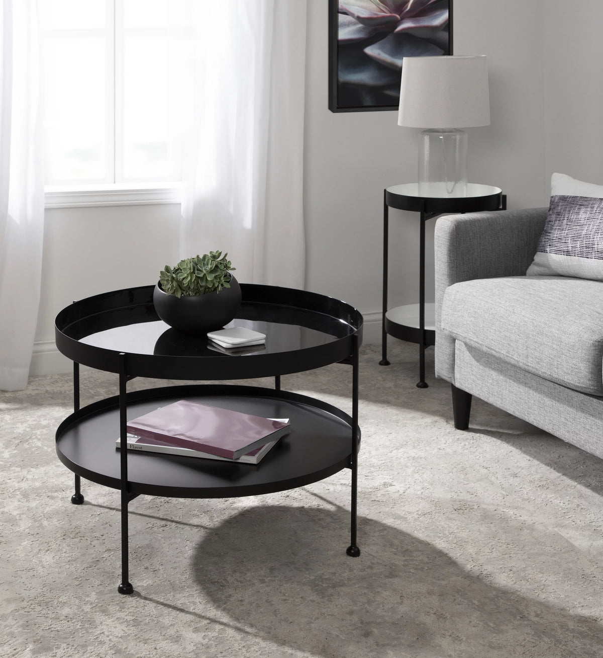 Black 26 Inch Round Two-Tier Coffee Table E928176