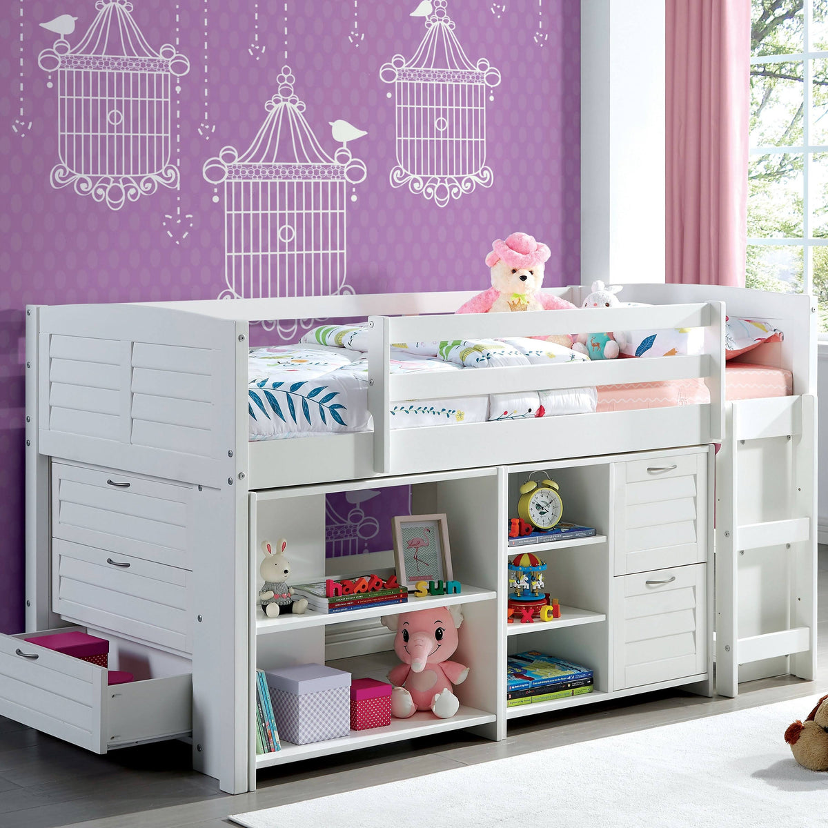 White Bookshelf E699373