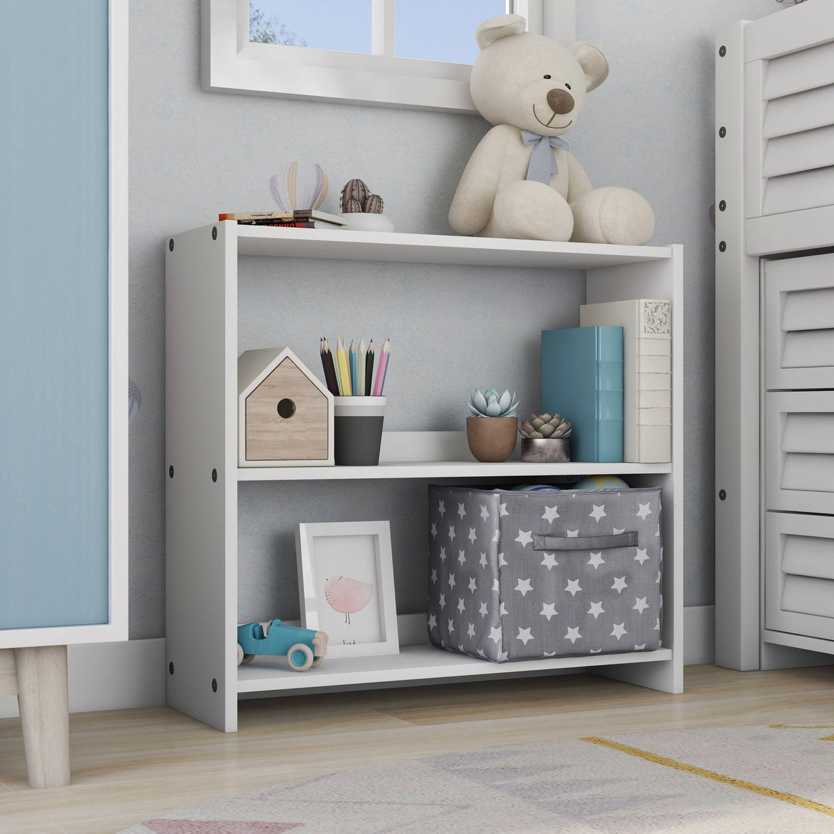 White Bookshelf E699373
