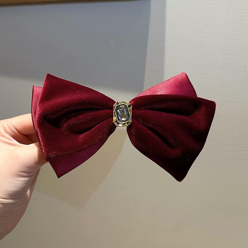 Red Velvet Bow Hair Clip M49702