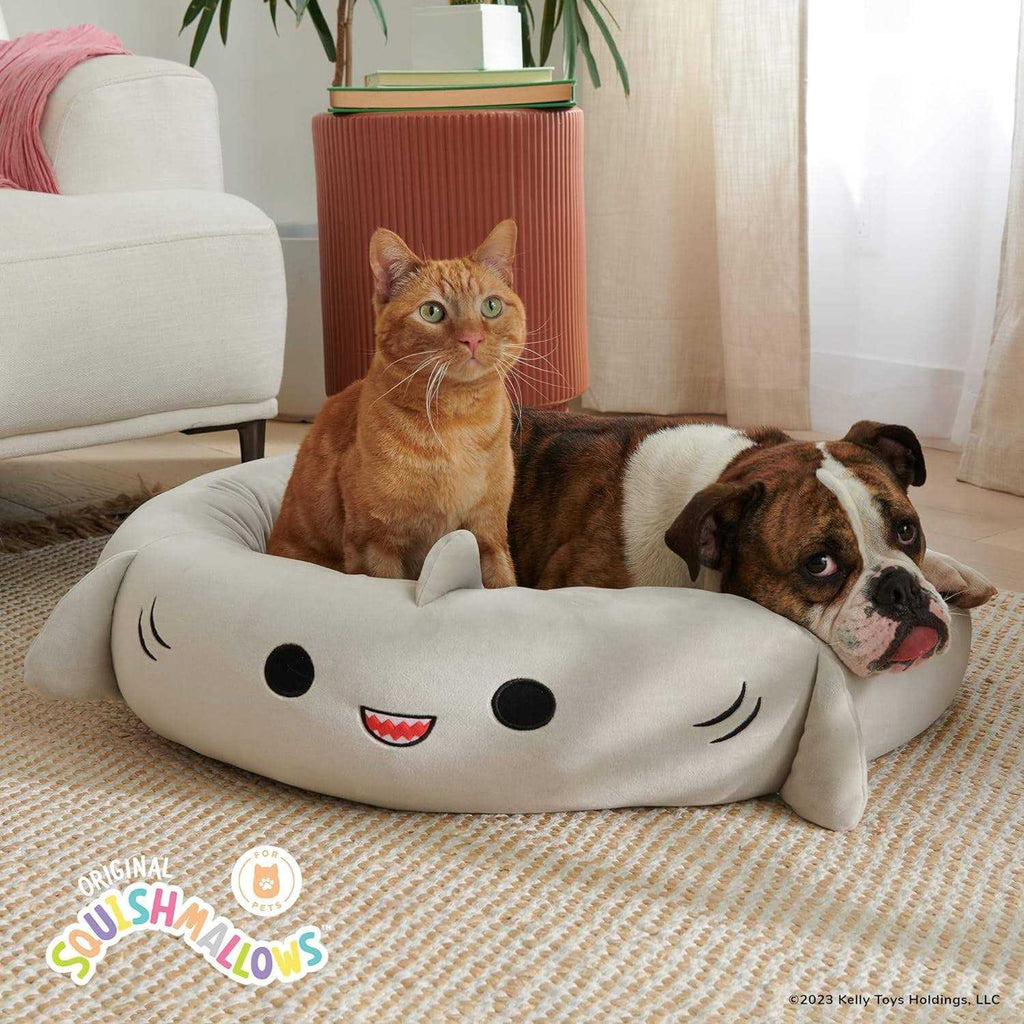 Squishmallows Gordon The Shark Pet Bed V176986