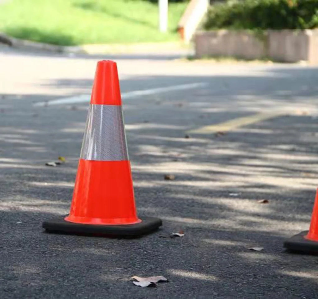 18" Orange PVC Safety Traffic Cone with Black Base and 6" Reflective Collars X4976
