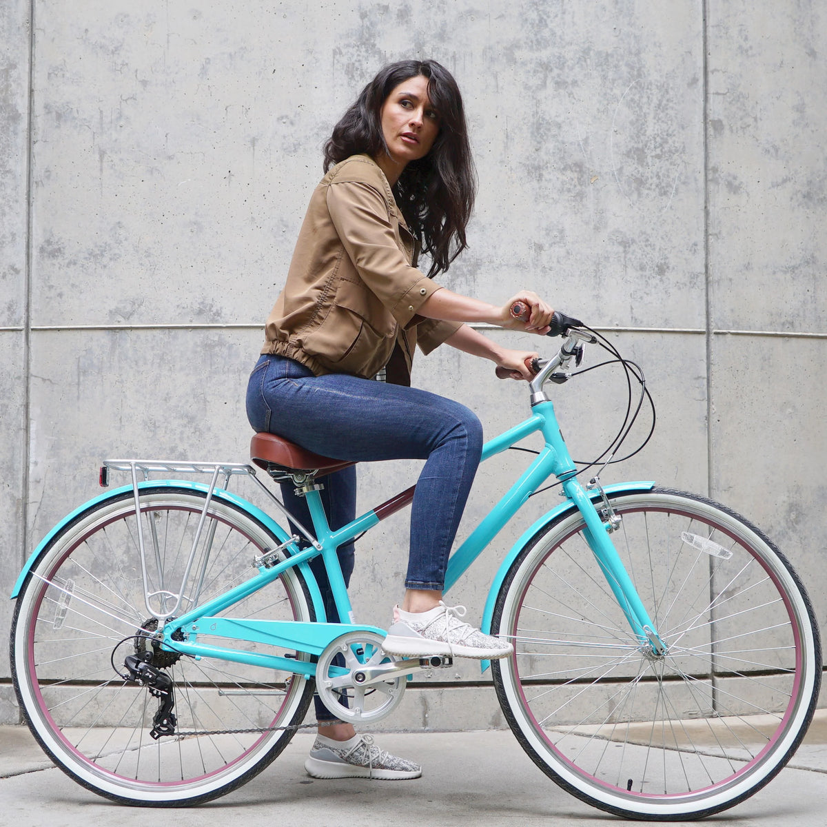 Teal Blue 7-Speed Hybrid Bike with Rear Rack, 28 In. Wheels V8817