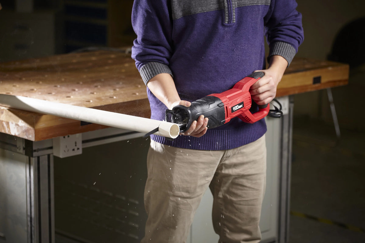 6.5-Amp Corded Reciprocating Saw B6564