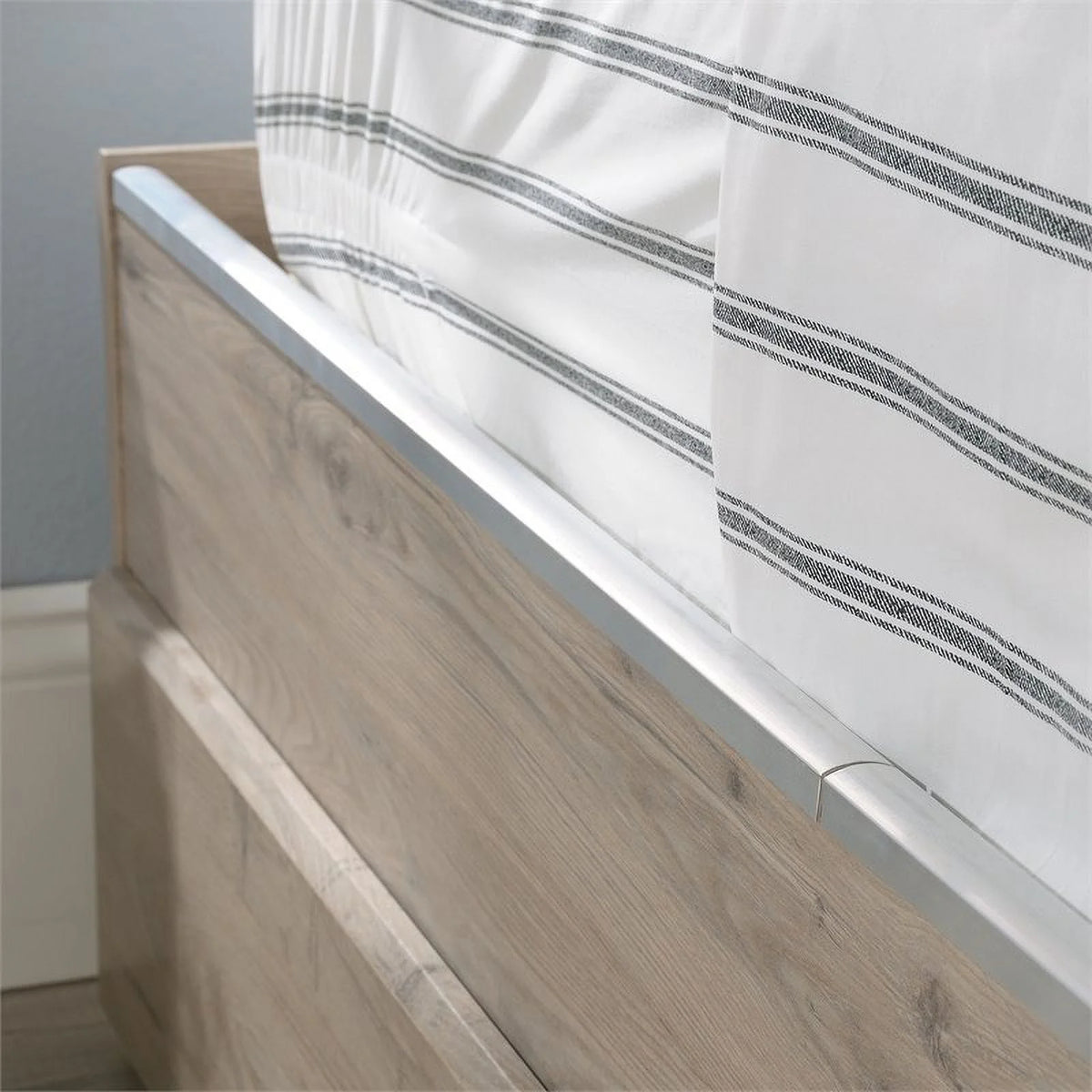2 Piece Wood Twin Mates Bed with Storage Drawers F844