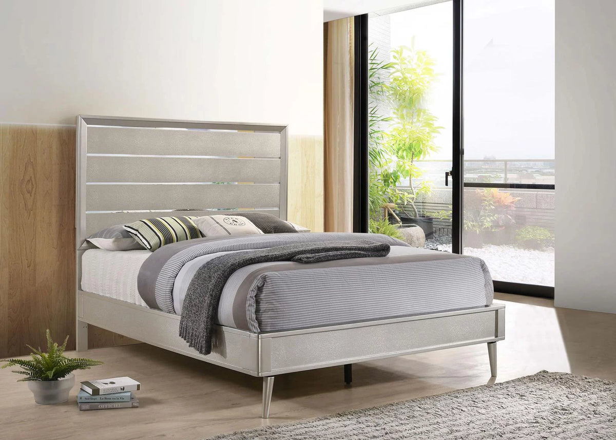 Wood Eastern King Panel Bed C868