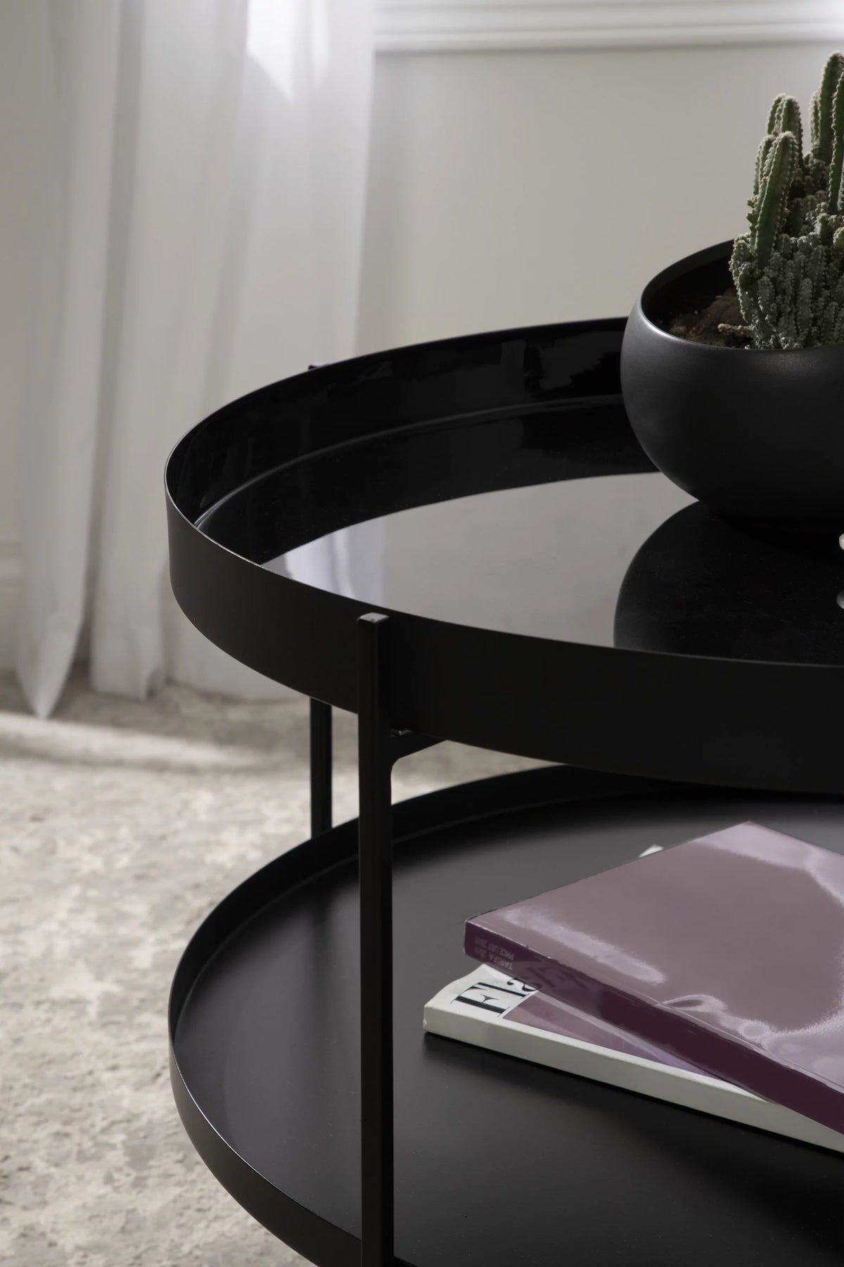 Black 26 Inch Round Two-Tier Coffee Table E928176