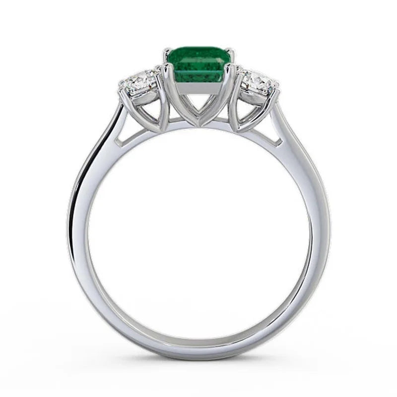 14K White Gold Three Stone Diamond Ring E79962