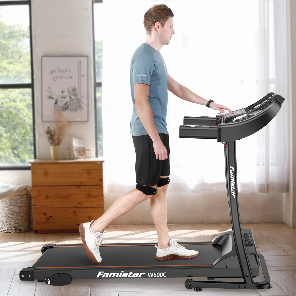 4.5HP Folding Treadmill with 15% Auto Incline C592474