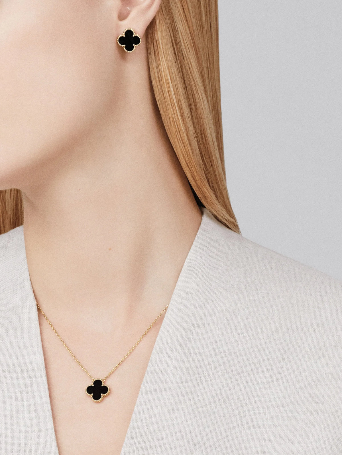 Clover Leaf Necklace M840